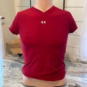 Athletic shirt/great color/v neck